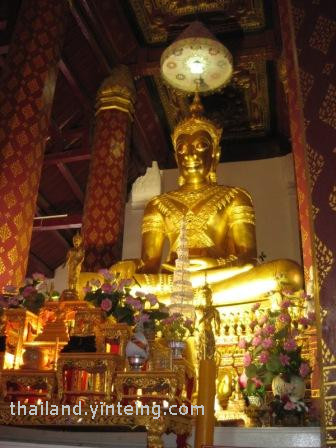 Buddha-500yearsold at Wat Na Phramane (วัดหน้าพระเมรุ), Ayutthaya